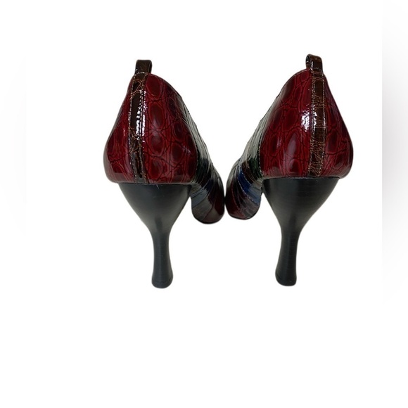 Hale Bob multicolor heel/pump Like new - Picture 4 of 4